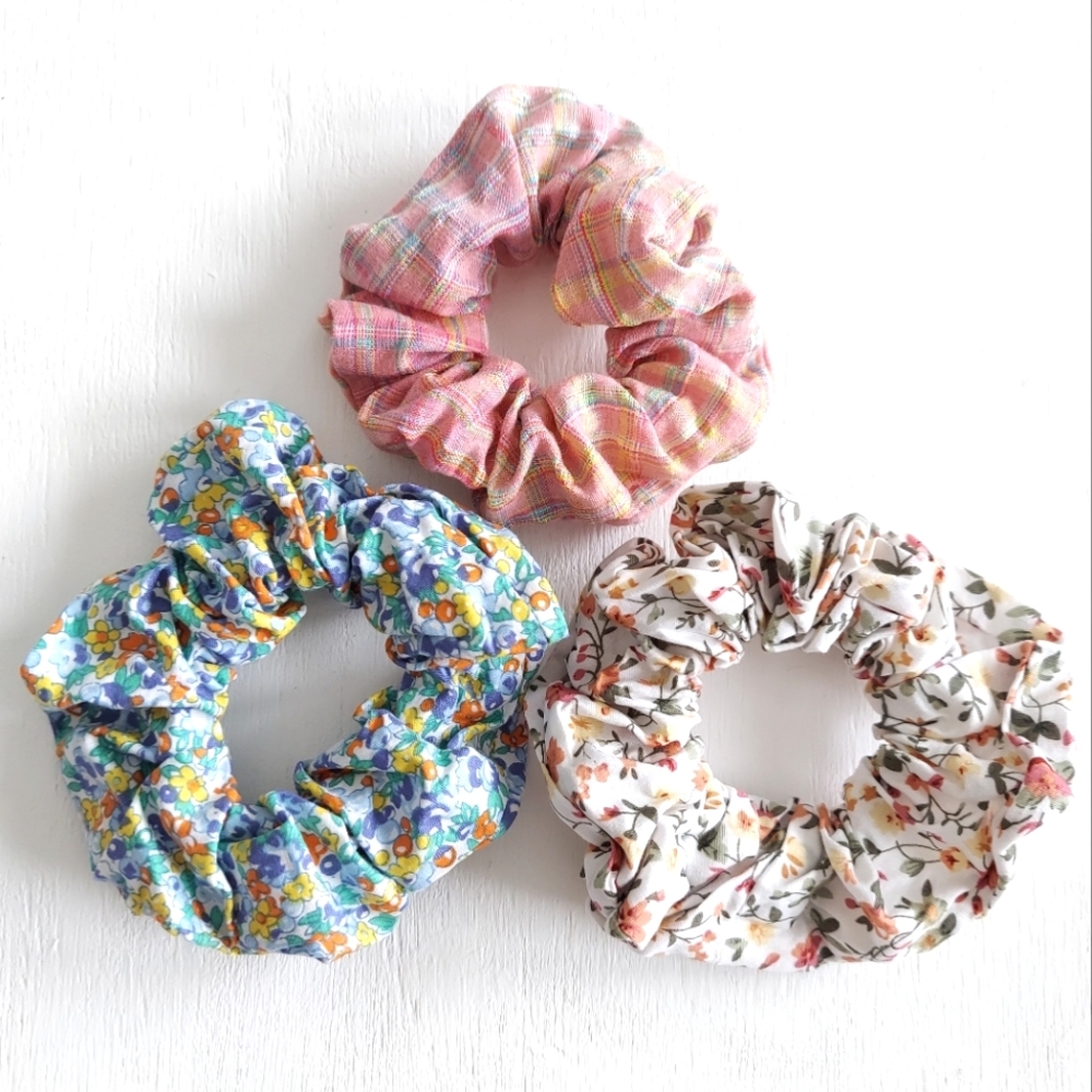 3-Pack Cotton Floral Scrunchies